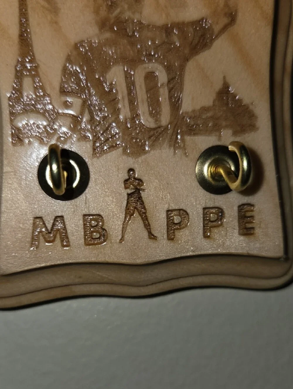 Wooden France Home Key Holder